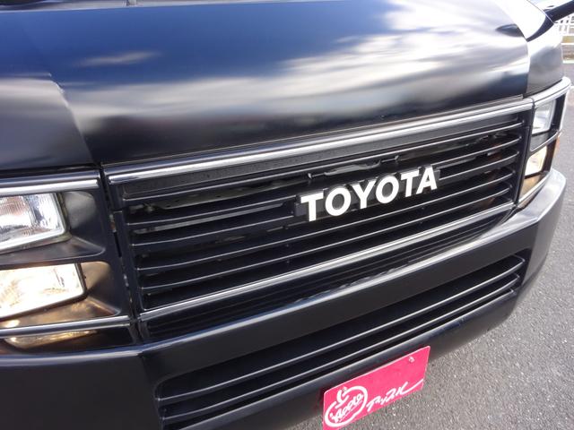 ハイエースワゴン ＧＬ　Ｒｅｎｏｃａコーストライン／角目４灯／パワースライドドア／アルパインＢＩＧ－Ｘ１１インチフルセグナビ／後席モニター／マッドブラック全塗装／４ＷＤ車／３ナンバー１０人乗り乗用／車検整備付／１７インチＡＷ（35枚目）