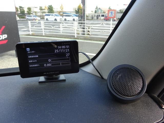 ハイエースワゴン ＧＬ　Ｒｅｎｏｃａコーストライン／角目４灯／パワースライドドア／アルパインＢＩＧ－Ｘ１１インチフルセグナビ／後席モニター／マッドブラック全塗装／４ＷＤ車／３ナンバー１０人乗り乗用／車検整備付／１７インチＡＷ（70枚目）