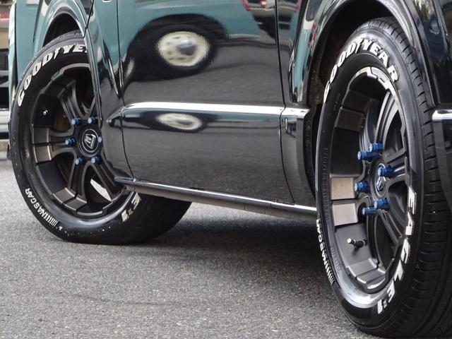 ハイエースワゴン GL FLEX内装架装Ver1/ワンオーナー車/フルフラットベッド/床フローリング加工/脱着式テーブル/パノラミックビューモニター/全方位カメラ/フルセグナビ/ETC/デジタルインナーミラー/17インチAW(16枚目)