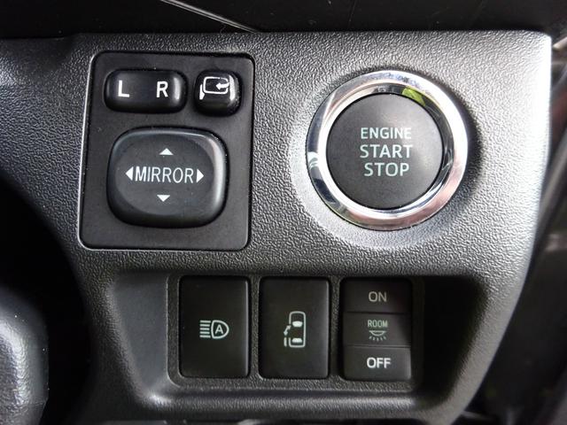 ハイエースワゴン GL FLEX内装架装Ver1/ワンオーナー車/フルフラットベッド/床フローリング加工/脱着式テーブル/パノラミックビューモニター/全方位カメラ/フルセグナビ/ETC/デジタルインナーミラー/17インチAW(40枚目)