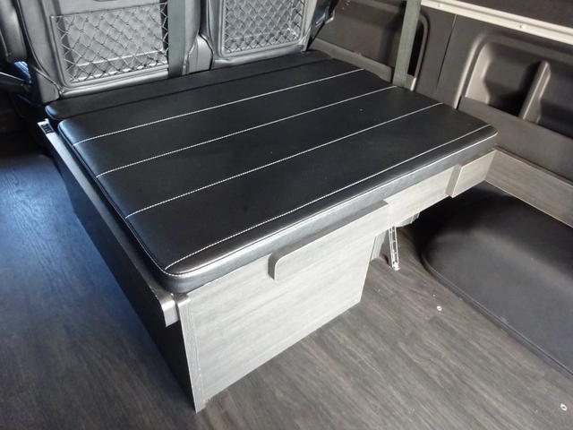 ハイエースワゴン GL FLEX内装架装Ver1/ワンオーナー車/フルフラットベッド/床フローリング加工/脱着式テーブル/パノラミックビューモニター/全方位カメラ/フルセグナビ/ETC/デジタルインナーミラー/17インチAW(73枚目)