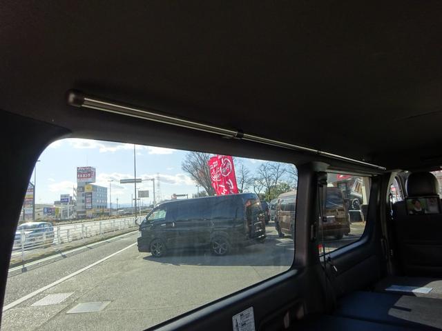 ハイエースバン スーパーGL ダークプライムII ワンオーナー車/4WD車/後席モニター/フローティングナビ/バックカメラ/ETC/ベッドキット4分割式/両側パワースライドドア/クルーズコントロール/クインテリジェントリアランスソナー/100V電源/(15枚目)