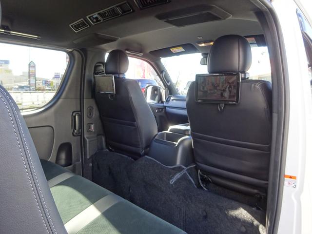 ハイエースバン スーパーGL ダークプライムII ワンオーナー車/4WD車/後席モニター/フローティングナビ/バックカメラ/ETC/ベッドキット4分割式/両側パワースライドドア/クルーズコントロール/クインテリジェントリアランスソナー/100V電源/(24枚目)