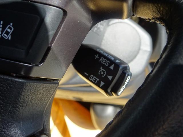 ハイエースバン スーパーGL ダークプライムII ワンオーナー車/4WD車/後席モニター/フローティングナビ/バックカメラ/ETC/ベッドキット4分割式/両側パワースライドドア/クルーズコントロール/クインテリジェントリアランスソナー/100V電源/(70枚目)