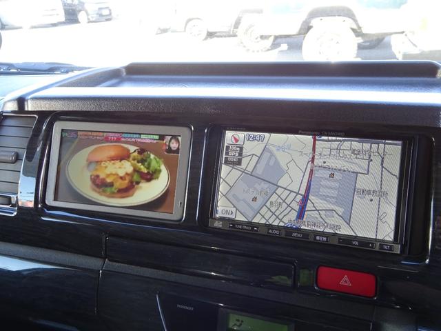 ハイエースワゴン ＧＬ　内装架装／ベッドキット／床フローリング加工／７型フェイス／ＳＤフルセグナビ／後席モニター／ＥＴＣ／パワースライドドア／コンビハンドル／シートカバー／１９インチＡＷ／フルエアロ／インナーブラックライト／（3枚目）