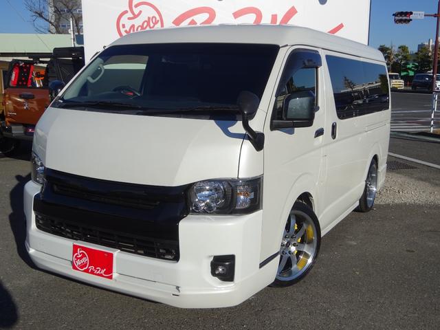 ハイエースワゴン ＧＬ　内装架装／ベッドキット／床フローリング加工／７型フェイス／ＳＤフルセグナビ／後席モニター／ＥＴＣ／パワースライドドア／コンビハンドル／シートカバー／１９インチＡＷ／フルエアロ／インナーブラックライト／（6枚目）