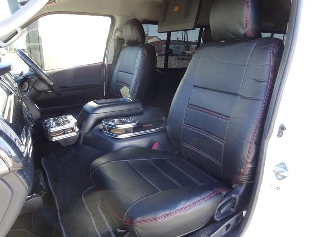 ハイエースワゴン ＧＬ　内装架装／ベッドキット／床フローリング加工／７型フェイス／ＳＤフルセグナビ／後席モニター／ＥＴＣ／パワースライドドア／コンビハンドル／シートカバー／１９インチＡＷ／フルエアロ／インナーブラックライト／（43枚目）