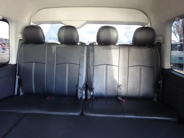 ハイエースワゴン ＧＬ　内装架装／ベッドキット／床フローリング加工／７型フェイス／ＳＤフルセグナビ／後席モニター／ＥＴＣ／パワースライドドア／コンビハンドル／シートカバー／１９インチＡＷ／フルエアロ／インナーブラックライト／（64枚目）