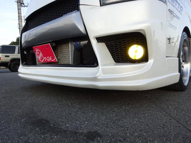 ハイエースワゴン GL ユーザー買取車/ジョーカーデザインフルエアロ/ALPINE BICX/ヴァレンティーヘッドライト/ヴァレンティーLEDテールランプ/ルーフスポイラー/社外ホイール17インチ/フルカスタム(22枚目)