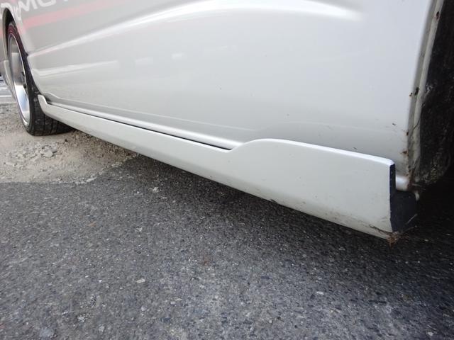 ハイエースワゴン GL ユーザー買取車/ジョーカーデザインフルエアロ/ALPINE BICX/ヴァレンティーヘッドライト/ヴァレンティーLEDテールランプ/ルーフスポイラー/社外ホイール17インチ/フルカスタム(27枚目)