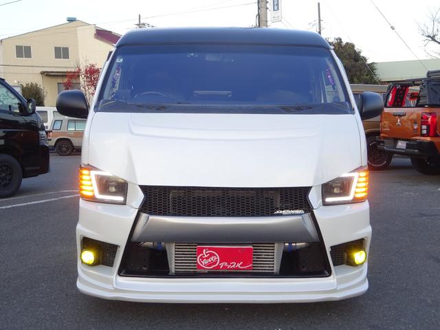 ハイエースワゴン GL ユーザー買取車/ジョーカーデザインフルエアロ/ALPINE BICX/ヴァレンティーヘッドライト/ヴァレンティーLEDテールランプ/ルーフスポイラー/社外ホイール17インチ/フルカスタム(33枚目)
