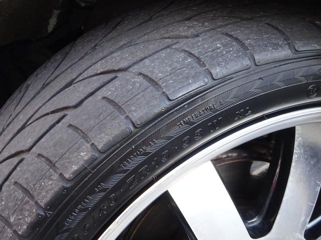 ハイエースワゴン GL ユーザー買取車/ジョーカーデザインフルエアロ/ALPINE BICX/ヴァレンティーヘッドライト/ヴァレンティーLEDテールランプ/ルーフスポイラー/社外ホイール17インチ/フルカスタム(42枚目)