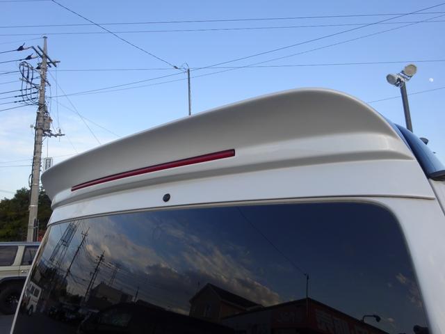 ハイエースワゴン GL ユーザー買取車/ジョーカーデザインフルエアロ/ALPINE BICX/ヴァレンティーヘッドライト/ヴァレンティーLEDテールランプ/ルーフスポイラー/社外ホイール17インチ/フルカスタム(44枚目)