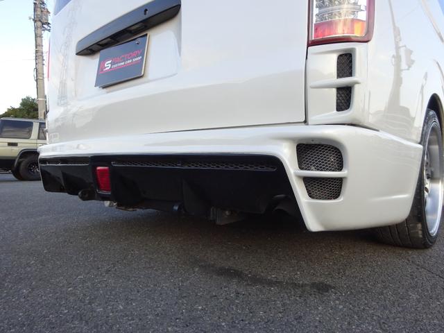ハイエースワゴン GL ユーザー買取車/ジョーカーデザインフルエアロ/ALPINE BICX/ヴァレンティーヘッドライト/ヴァレンティーLEDテールランプ/ルーフスポイラー/社外ホイール17インチ/フルカスタム(48枚目)