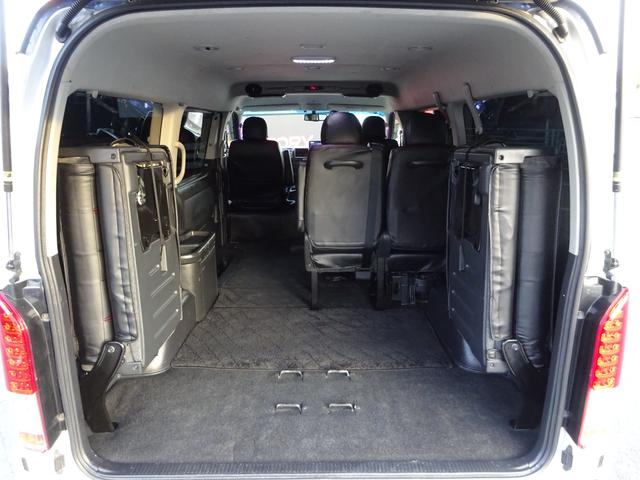 ハイエースワゴン GL ユーザー買取車/ジョーカーデザインフルエアロ/ALPINE BICX/ヴァレンティーヘッドライト/ヴァレンティーLEDテールランプ/ルーフスポイラー/社外ホイール17インチ/フルカスタム(76枚目)