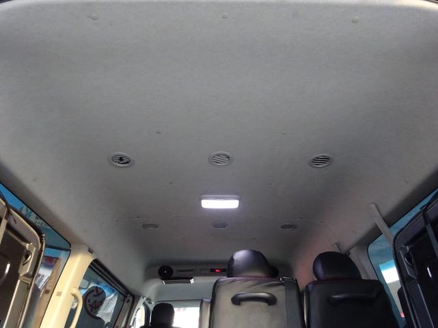 ハイエースワゴン GL ユーザー買取車/ジョーカーデザインフルエアロ/ALPINE BICX/ヴァレンティーヘッドライト/ヴァレンティーLEDテールランプ/ルーフスポイラー/社外ホイール17インチ/フルカスタム(79枚目)