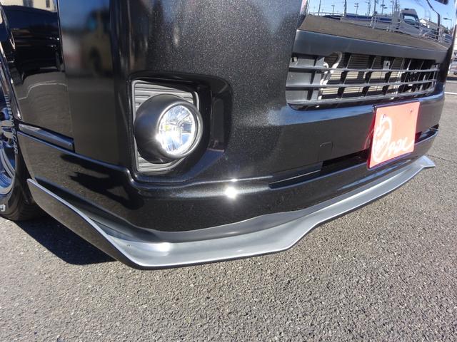 ハイエースバン スーパーGL ダークプライム ワンオーナー車/415コブラフルエアロ/バッドフェイスボンネット/415コブラバッドテール/415コブラバッドラッカー17インチナスカー/スライドレール付後部座席/ベッドキット/両側パワースライドドア(24枚目)