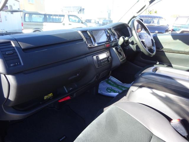 ハイエースバン スーパーGL ダークプライム ワンオーナー車/415コブラフルエアロ/バッドフェイスボンネット/415コブラバッドテール/415コブラバッドラッカー17インチナスカー/スライドレール付後部座席/ベッドキット/両側パワースライドドア(59枚目)