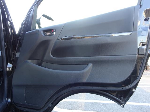 ハイエースバン スーパーGL ダークプライム ワンオーナー車/415コブラフルエアロ/バッドフェイスボンネット/415コブラバッドテール/415コブラバッドラッカー17インチナスカー/スライドレール付後部座席/ベッドキット/両側パワースライドドア(72枚目)