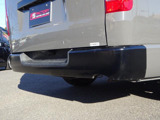 ハイエースバン ロングスーパーGL Renocaコーストライン/角目4灯/新品タイヤ/ベッドキット/ブラウン内装/16インチAW/ナスカータイヤ/フルセグナビ/バックカメラ/コンビハンドル/シートカバーブラウン/タイミングベルト交換済み(22枚目)