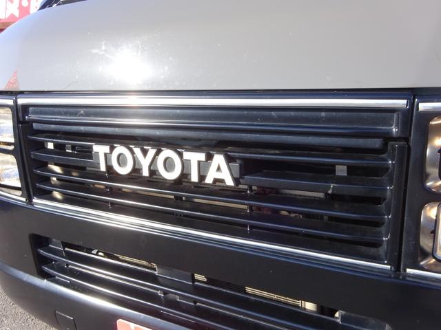 ハイエースバン ロングスーパーGL Renocaコーストライン/角目4灯/新品タイヤ/ベッドキット/ブラウン内装/16インチAW/ナスカータイヤ/フルセグナビ/バックカメラ/コンビハンドル/シートカバーブラウン/タイミングベルト交換済み(24枚目)