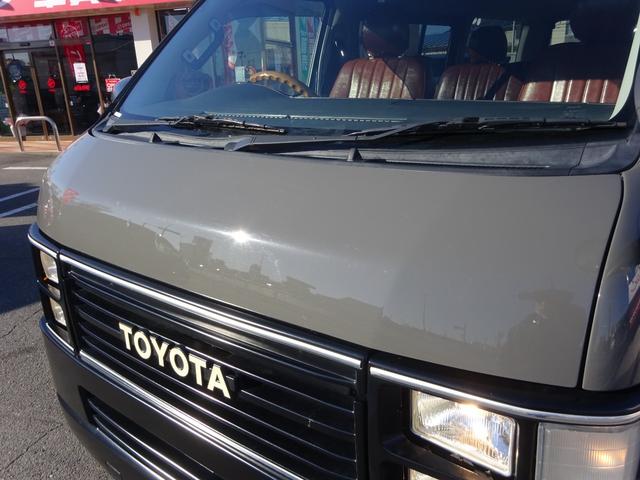 ハイエースバン ロングスーパーGL Renocaコーストライン/角目4灯/新品タイヤ/ベッドキット/ブラウン内装/16インチAW/ナスカータイヤ/フルセグナビ/バックカメラ/コンビハンドル/シートカバーブラウン/タイミングベルト交換済み(26枚目)