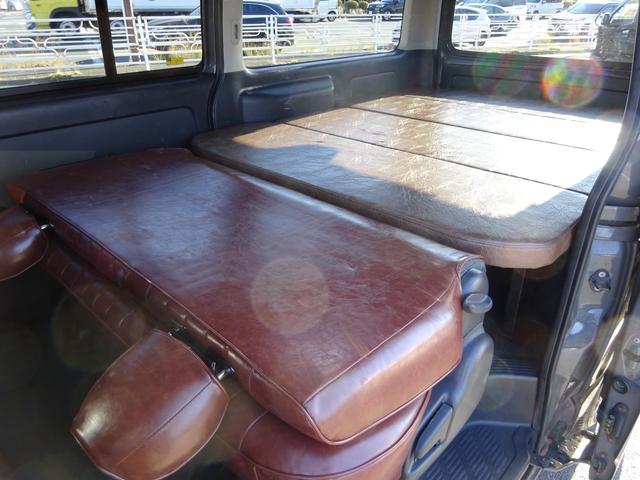 ハイエースバン ロングスーパーGL Renocaコーストライン/角目4灯/新品タイヤ/ベッドキット/ブラウン内装/16インチAW/ナスカータイヤ/フルセグナビ/バックカメラ/コンビハンドル/シートカバーブラウン/タイミングベルト交換済み(46枚目)