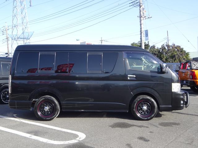ハイエースワゴン GL 買取直販/ユーザー買取車/10人乗り/フルセグナビ/バックカメラ/Bluetooth対応/ETC/LEDテール/リクライニング加工/フロントバンパーガード/デイトナ16インチSW/AC100V電源//(13枚目)
