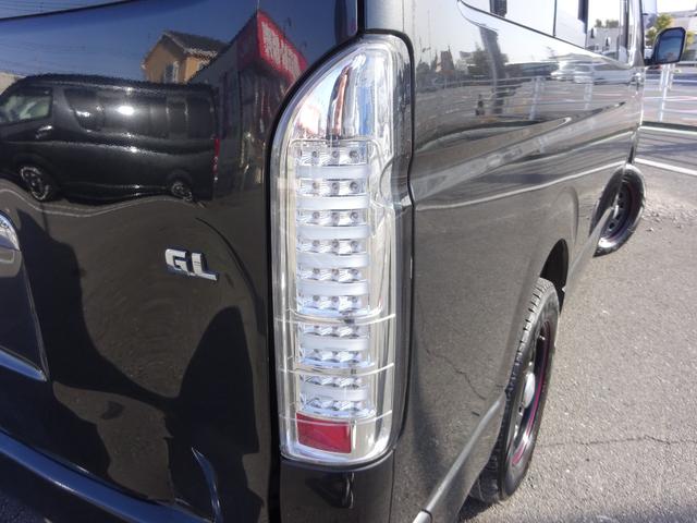 ハイエースワゴン GL 買取直販/ユーザー買取車/10人乗り/フルセグナビ/バックカメラ/Bluetooth対応/ETC/LEDテール/リクライニング加工/フロントバンパーガード/デイトナ16インチSW/AC100V電源//(22枚目)
