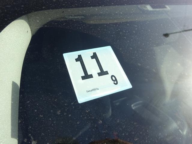 ハイエースワゴン GL 買取直販/ユーザー買取車/10人乗り/フルセグナビ/バックカメラ/Bluetooth対応/ETC/LEDテール/リクライニング加工/フロントバンパーガード/デイトナ16インチSW/AC100V電源//(80枚目)