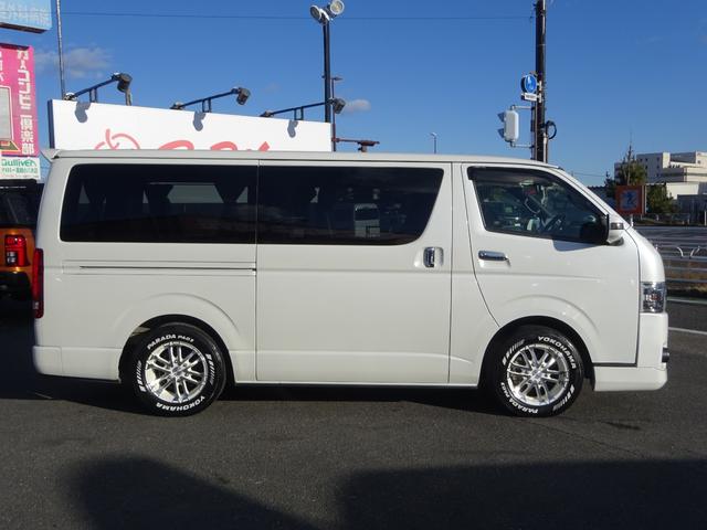ハイエースバン スーパーGL ダークプライムII 8人乗り/構造変更公認済/5ナンバー車両/オートクルザー付き/ユーアイビークルフロントスタビライザー/リアスタビライザー/ゼロブレイク16インチタイヤ/ヴァレンティーレボ3LEDテール/ウィンカーミラ(13枚目)