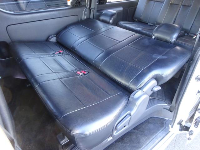 ハイエースバン スーパーGL ダークプライムII 8人乗り/構造変更公認済/5ナンバー車両/オートクルザー付き/ユーアイビークルフロントスタビライザー/リアスタビライザー/ゼロブレイク16インチタイヤ/ヴァレンティーレボ3LEDテール/ウィンカーミラ(66枚目)