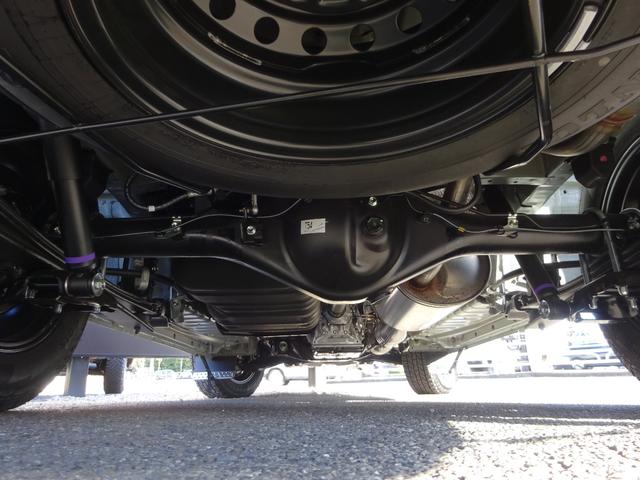 ハイエースバン ロングスーパーＧＬ　未登録新車／２０周年アニバーサリー／アーバンカーキ色／４１５サファリフルエアロ／サファリ１６インチＡＷ／サファリフェンダー／両側パワースライドドア／パノラミックビューモニター／デジタルインナーミラー／（24枚目）