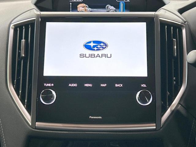 アドバンス　禁煙車　アイサイトＶｅｒ３　純正ビルトインナビ　アダプティブクルーズ　電動リヤゲート　パワーシート　シートヒーター　Ｘ－モード　ハーフレザーシート　ＬＥＤヘッドライト　純正１８インチＡＷ　ＥＴＣ(4枚目)