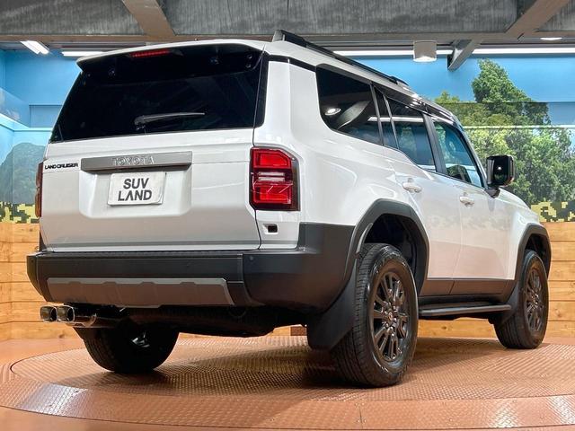 ランドクルーザー２５０ ＶＸ　禁煙車　サンルーフ　１２型ナビ　全周囲カメラ　レーダークルーズ　ＪＢＬ　ブラインドスポットモニター　デジタルインナーミラー　クリアランスソナー　純正１８インチＡＷ　ＬＥＤヘッド　ＥＴＣ（17枚目）