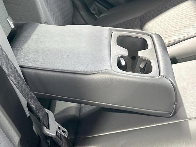 ランドクルーザー２５０ ＶＸ　禁煙車　サンルーフ　１２型ナビ　全周囲カメラ　レーダークルーズ　ＪＢＬ　ブラインドスポットモニター　デジタルインナーミラー　クリアランスソナー　純正１８インチＡＷ　ＬＥＤヘッド　ＥＴＣ（34枚目）
