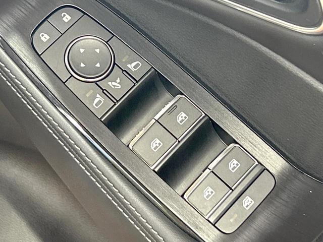 エクストレイル Ｇ　ｅ－４ＯＲＣＥ　禁煙車　純正１２型ナビ　全周囲カメラ　インテリジェントルームミラー　プロパイロット　電動リアゲート　ブラインドスポットモニター　Ｂｌｕｅｔｏｏｔｈ再生　フルセグ　ＬＥＤヘッドライト　シートヒーター（33枚目）