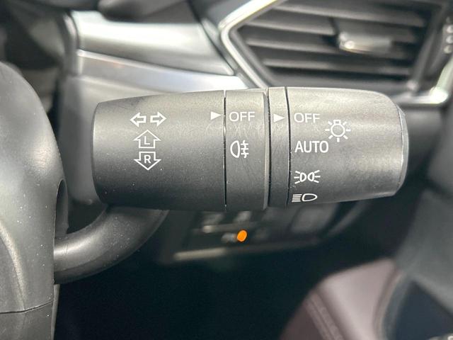 ＣＸ－８ ２５Ｔ　プロアクティブ　禁煙車　後席モニター　全周囲カメラ　６人乗り　ルーフレール　レーダークルーズ　ブラインドスポットモニター　純正ＳＤナビ　シートヒーター　ＬＥＤヘッド　ＥＴＣ　電動リアゲート　純正１９ＡＷ（61枚目）