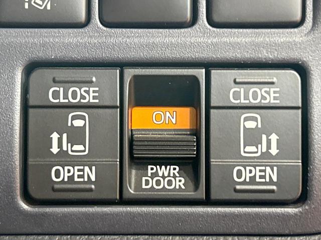 ヴォクシー ハイブリッドＺＳ　煌ＩＩ　禁煙　後席モニター　ＴＲＤエアロ　ＢＩＧ－Ｘ１１インチナビ　バックカメラ　両側電動ドア　ＥＴＣ　オートマチックハイビーム　トヨタセーフティーセンス　ＬＥＤヘッドライト　純正１６インチアルミ（7枚目）