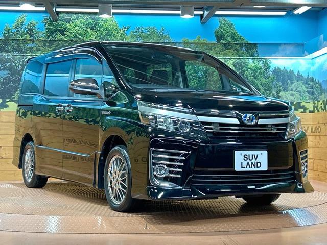 ヴォクシー ハイブリッドＺＳ　煌ＩＩ　禁煙　後席モニター　ＴＲＤエアロ　ＢＩＧ－Ｘ１１インチナビ　バックカメラ　両側電動ドア　ＥＴＣ　オートマチックハイビーム　トヨタセーフティーセンス　ＬＥＤヘッドライト　純正１６インチアルミ（17枚目）