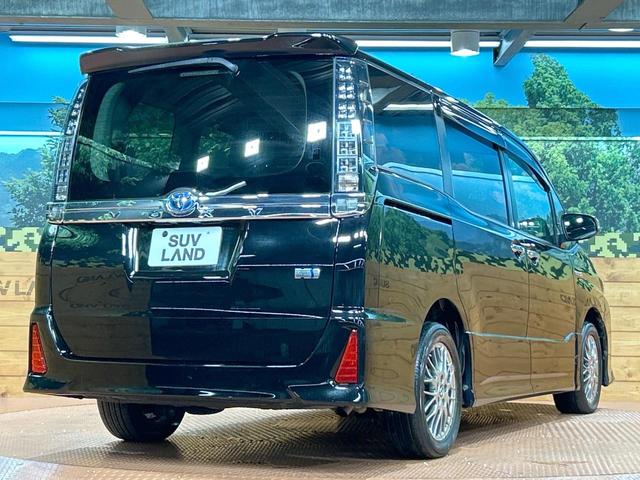 ヴォクシー ハイブリッドＺＳ　煌ＩＩ　禁煙　後席モニター　ＴＲＤエアロ　ＢＩＧ－Ｘ１１インチナビ　バックカメラ　両側電動ドア　ＥＴＣ　オートマチックハイビーム　トヨタセーフティーセンス　ＬＥＤヘッドライト　純正１６インチアルミ（18枚目）