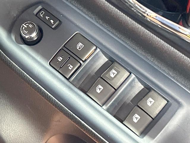 ヴォクシー ハイブリッドＺＳ　煌ＩＩ　禁煙　後席モニター　ＴＲＤエアロ　ＢＩＧ－Ｘ１１インチナビ　バックカメラ　両側電動ドア　ＥＴＣ　オートマチックハイビーム　トヨタセーフティーセンス　ＬＥＤヘッドライト　純正１６インチアルミ（22枚目）
