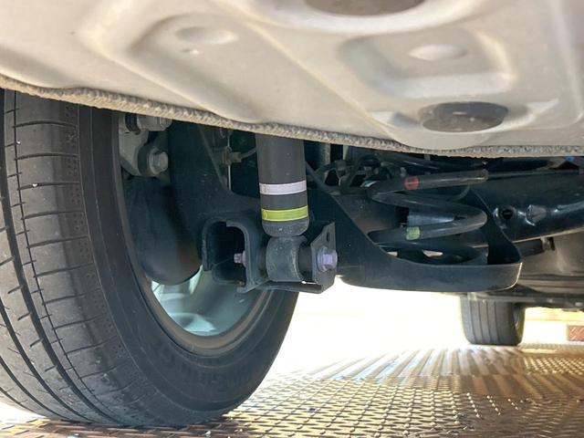 ノア ハイブリッドＳ－Ｚ　禁煙　後席モニター　快適利便パッケージ　１０．５型ディスプレイオーディオ　ヘッドアップディスプレイ　トヨタチームメイト　ＤＶＤ＆ＣＤ　フルセグ　ブラインドスポットモニター　デジタルインナーミラー（74枚目）