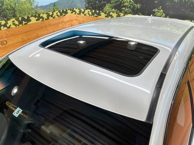 ＲＸ ＲＸ４５０ｈ　バージョンＬ　サンルーフ　フルエアロ　後席モニター　バックカメラ１００Ｖ電源　レーダークルーズ　禁煙車　電動リアゲート　茶川シート　前席シートエアコン　ヘッドアップディスプレイ　後席モニター　ＬＥＤヘッド（30枚目）