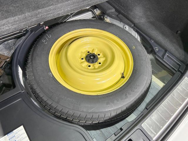 ＲＸ ＲＸ４５０ｈ　バージョンＬ　サンルーフ　フルエアロ　後席モニター　バックカメラ１００Ｖ電源　レーダークルーズ　禁煙車　電動リアゲート　茶川シート　前席シートエアコン　ヘッドアップディスプレイ　後席モニター　ＬＥＤヘッド（78枚目）