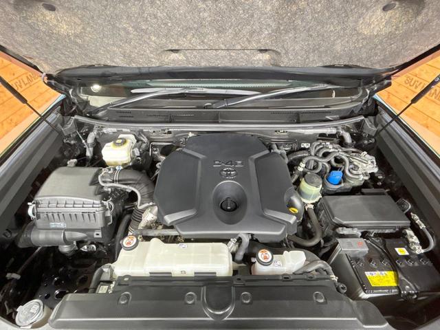 ランドクルーザープラド ＴＸ　Ｌパッケージ　マットブラックエディション　禁煙車　サンルーフ　９型ディスプレイオーディオ　全周囲カメラ　レーダークルーズ　シートベンチレーション　パワーシート　クリアランスソナー　ＬＥＤヘッド　ＥＴＣ　ブラインドスポットモニター（18枚目）