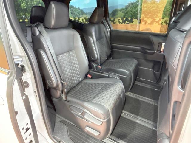 ヴォクシー ハイブリッドＳ－Ｚ　禁煙車　モデリスタ　後席モニター　両側電動ドア　全周囲カメラ　トヨタチームメイト　レーダークルーズ　電動リアゲート　１００Ｖ電源　ブラインドスポットモニター　クリアランスソナー　ＬＥＤヘッド　ＥＴＣ（9枚目）
