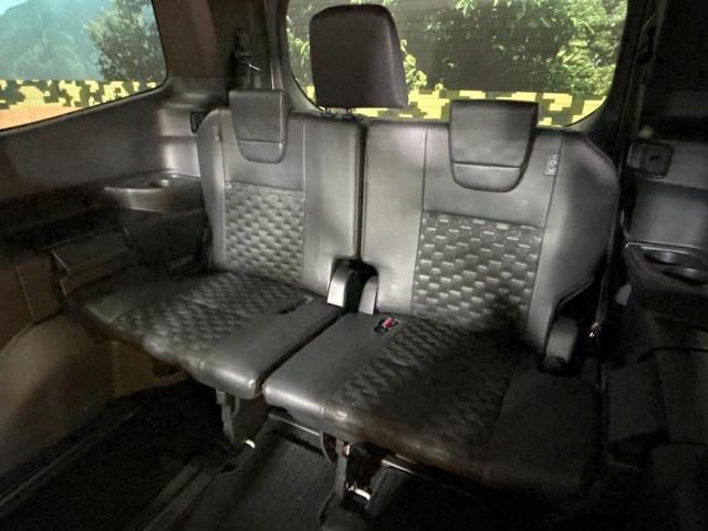 ヴォクシー ハイブリッドＳ－Ｚ　禁煙車　モデリスタ　後席モニター　両側電動ドア　全周囲カメラ　トヨタチームメイト　レーダークルーズ　電動リアゲート　１００Ｖ電源　ブラインドスポットモニター　クリアランスソナー　ＬＥＤヘッド　ＥＴＣ（27枚目）