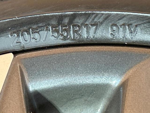 ヴォクシー ハイブリッドＳ－Ｚ　禁煙車　モデリスタ　後席モニター　両側電動ドア　全周囲カメラ　トヨタチームメイト　レーダークルーズ　電動リアゲート　１００Ｖ電源　ブラインドスポットモニター　クリアランスソナー　ＬＥＤヘッド　ＥＴＣ（38枚目）