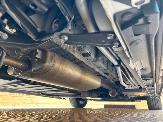 ヴォクシー ハイブリッドＳ－Ｚ　禁煙車　モデリスタ　後席モニター　両側電動ドア　全周囲カメラ　トヨタチームメイト　レーダークルーズ　電動リアゲート　１００Ｖ電源　ブラインドスポットモニター　クリアランスソナー　ＬＥＤヘッド　ＥＴＣ（71枚目）